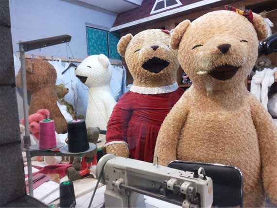 Ruang produksi Teddy Bear